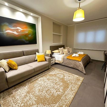 Agora Connect Space 布林迪西 外观 照片
